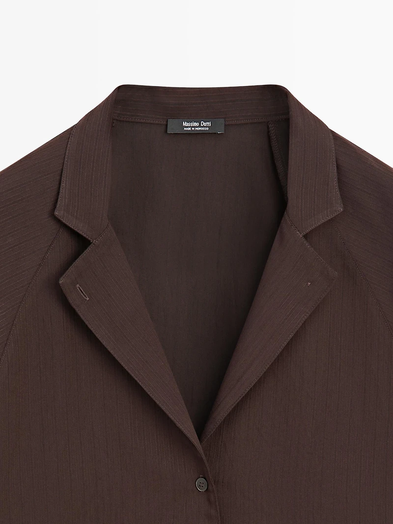 Textured raglan sleeve shirt