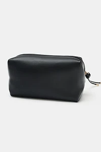 LEATHER TOILETRY BAG