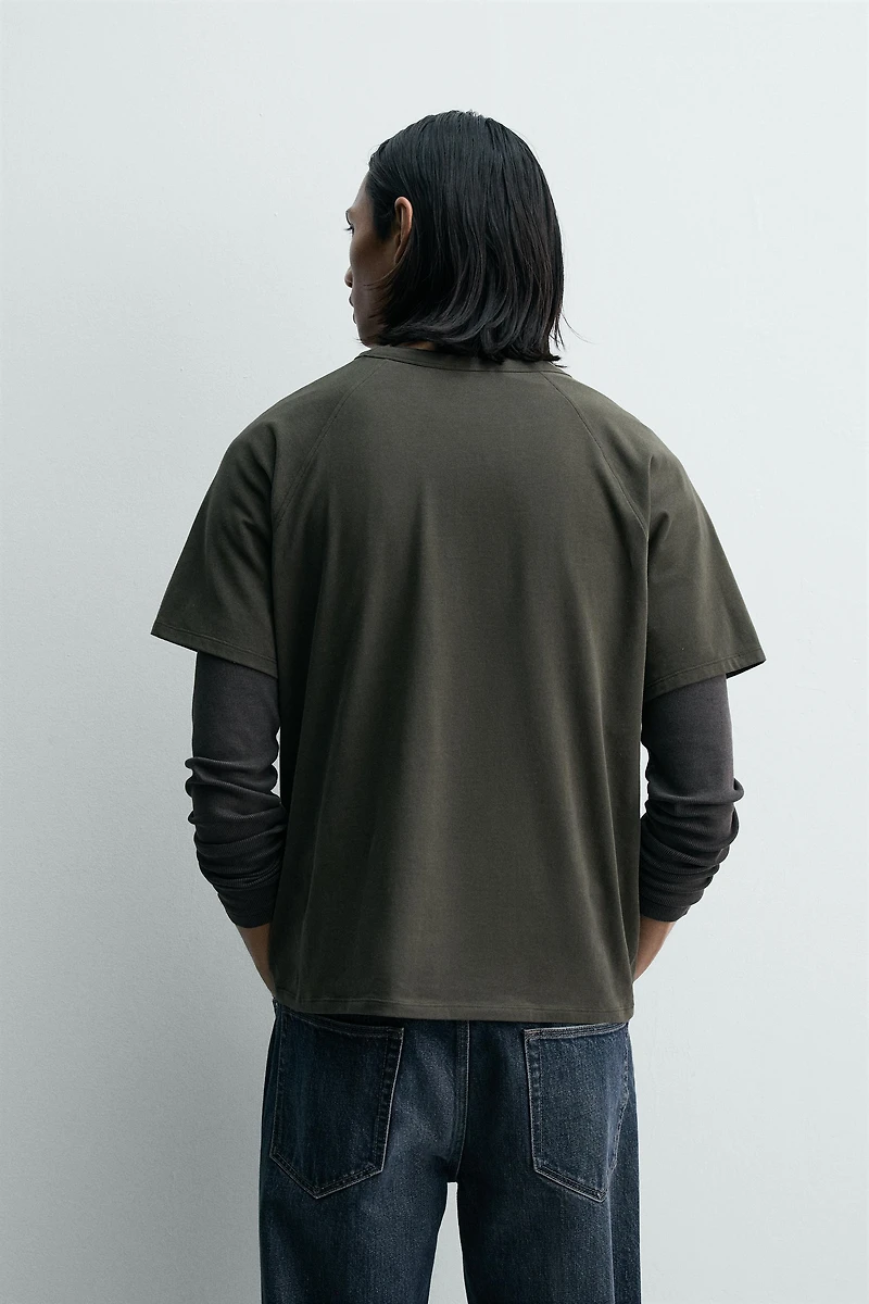LIGHTWEIGHT RAGLAN T-SHIRT