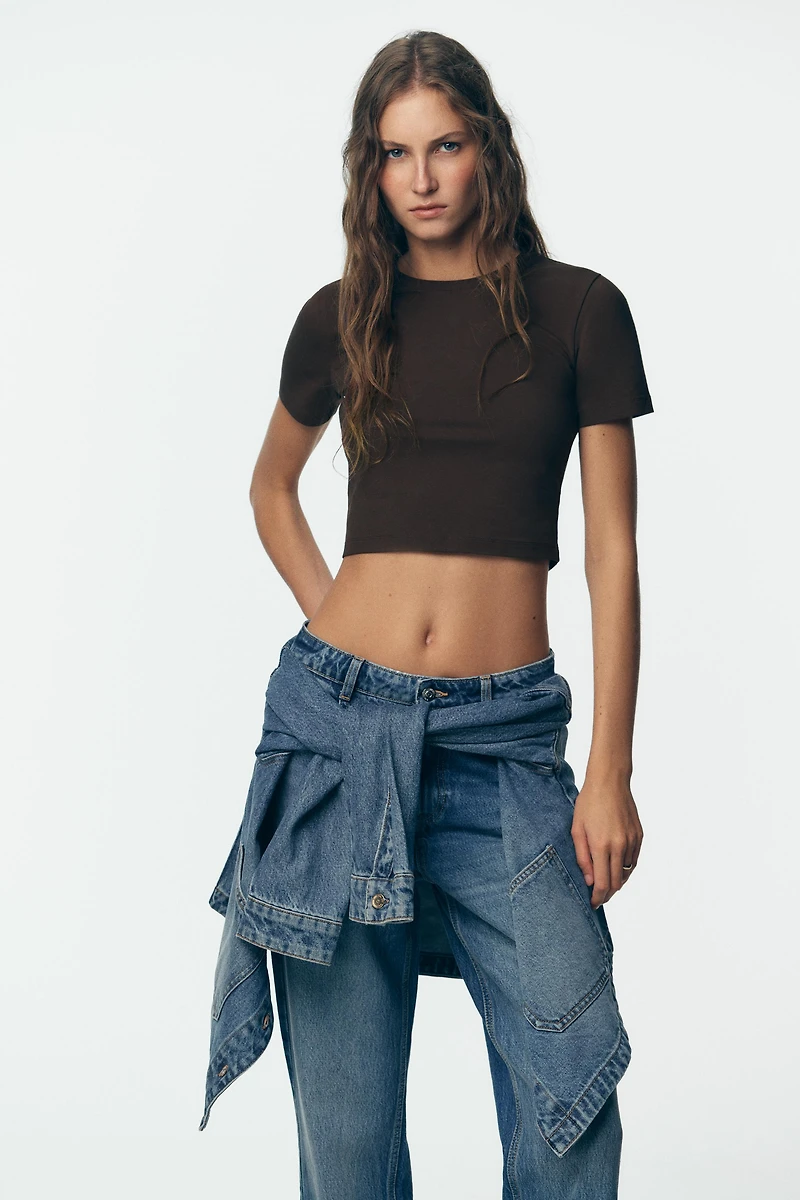 CROPPED STRETCH T-SHIRT