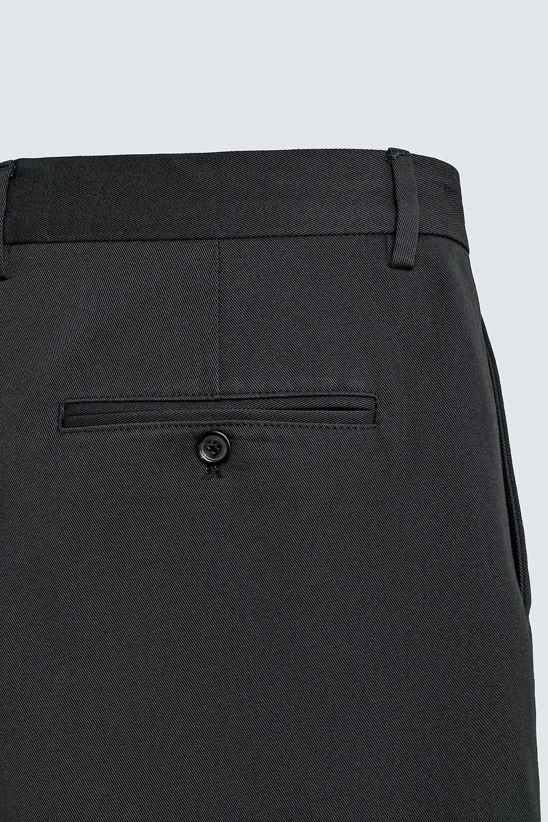 AARON LEVINE X ZARA PLEATED SHORTS