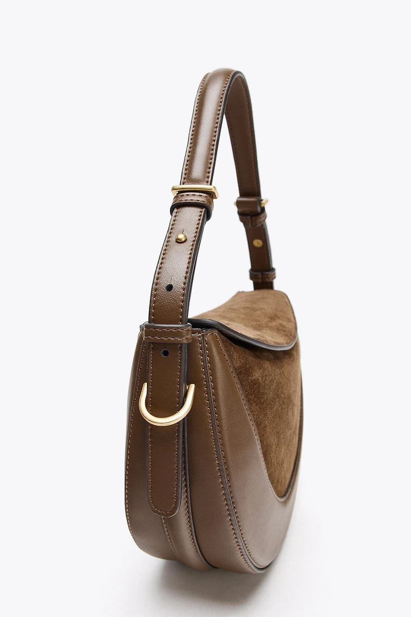 SAC BANDOULIÈRE AVEC RABAT EN CUIR