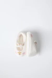CHAUSSONS FLEURS
