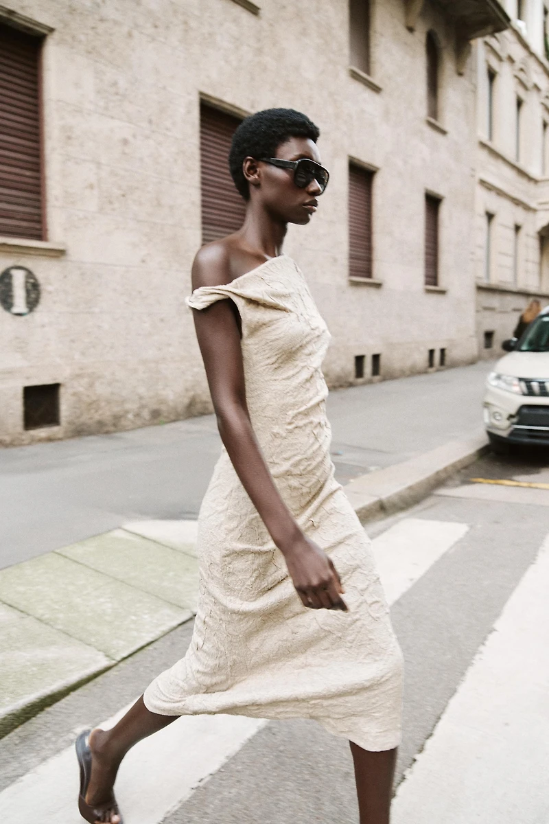PLEATED JACQUARD DRESS