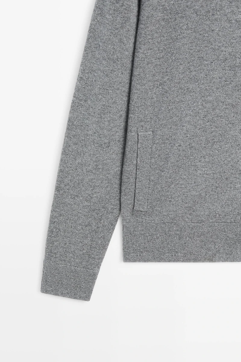 100% cashmere zip-up knit cardigan