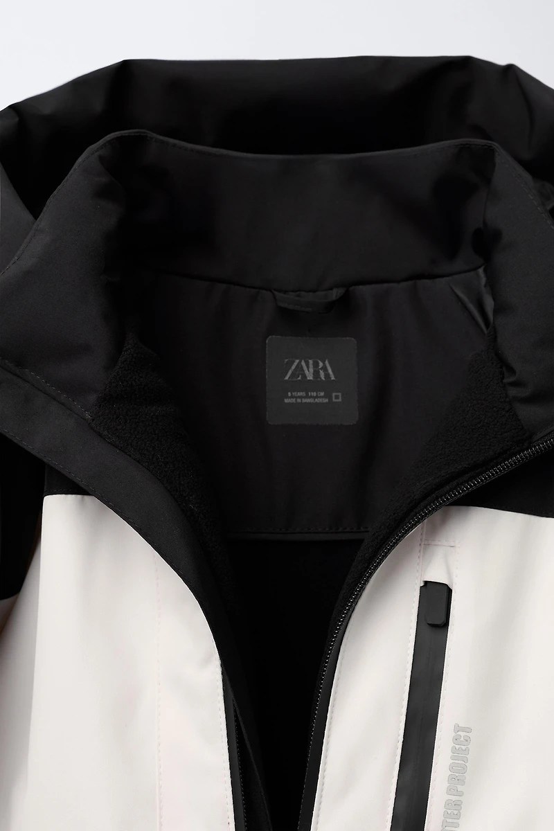 COLOR BLOCK WATER RESISTANT AND WINDPROOF JACKET