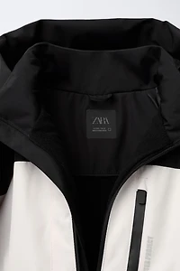 COLOR BLOCK WATER RESISTANT AND WINDPROOF JACKET