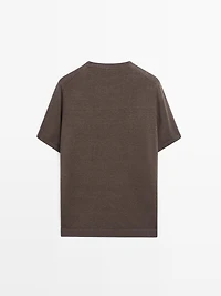 Lightweight 100% linen knit T-shirt