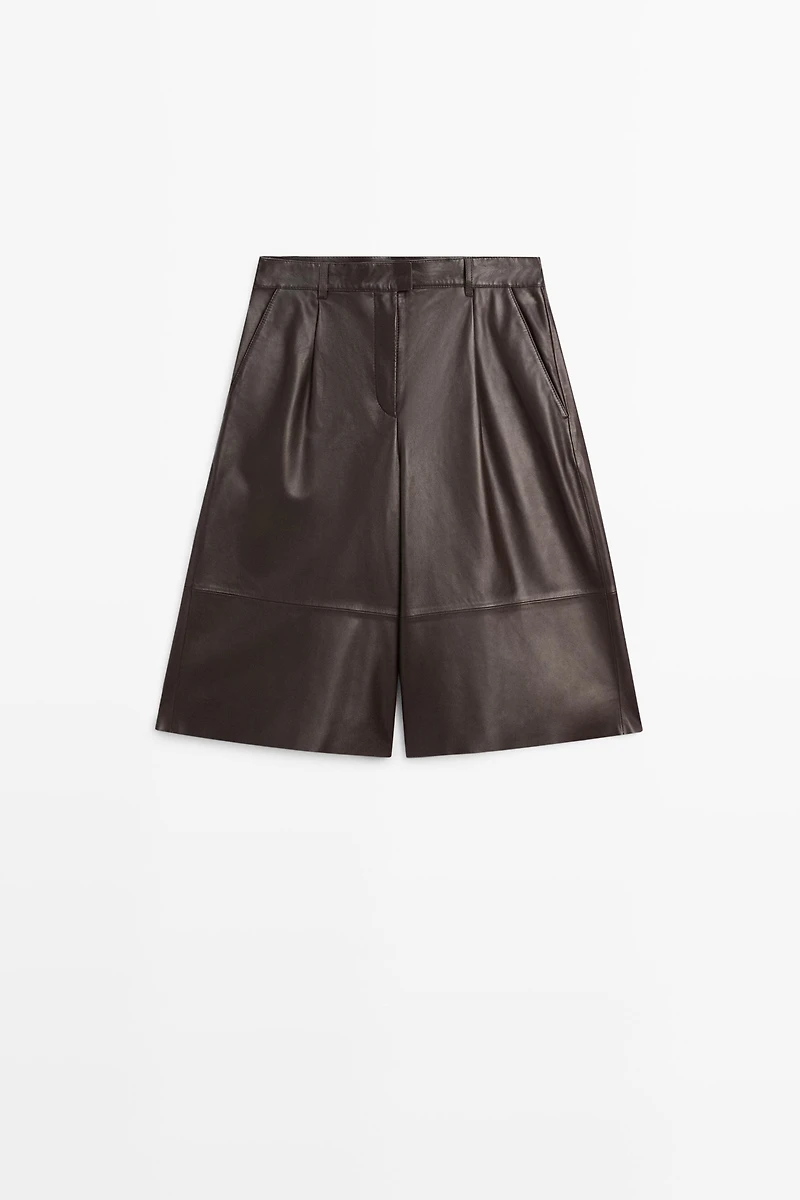 Bermuda long en cuir nappa