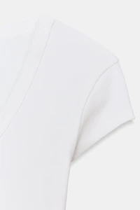 T-SHIRT COL PLONGEANT