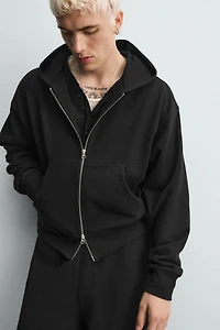 CROPPED FIT HOODIE SWEATSHIRT