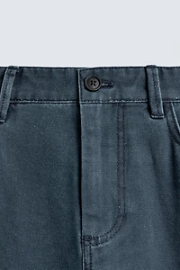 PANTALON STRAIGHT FIT DÉLAV
