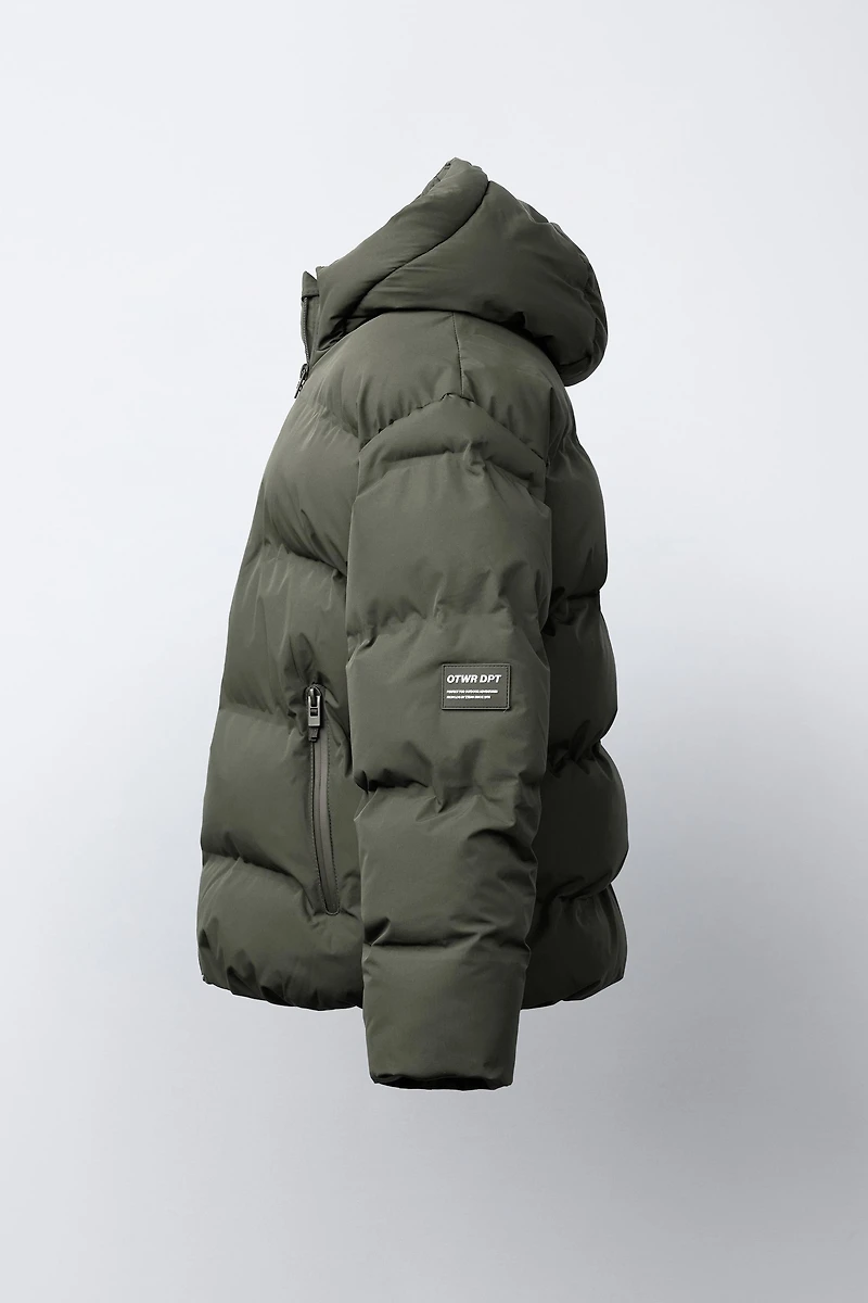 WATER REPELLENT PUFFER COAT WITH LABEL