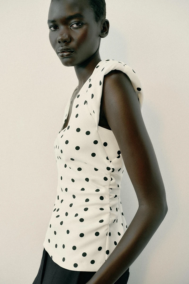 POLKA DOT SHOULDER PAD TOP
