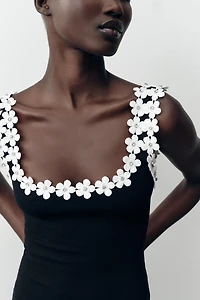 ROBE STRETCH FOURNITURES FLEURS