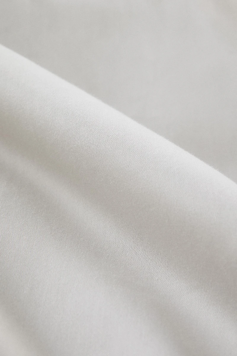 SATEEN FITTED SHEET | 11.8" THICK ( THREAD COUNT