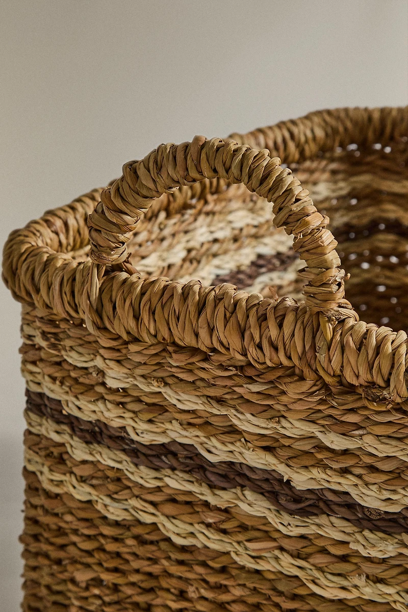RECTANGULAR STRIPED BASKET