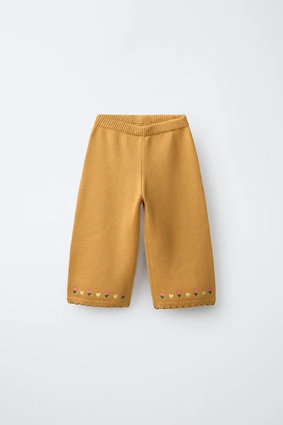 EMBROIDERED FLORAL KNIT CULOTTES
