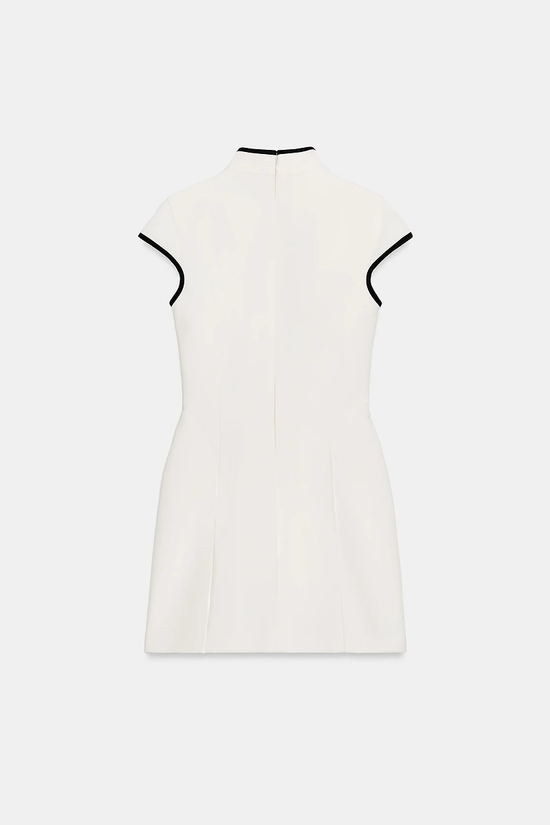 CONTRAST PIPING MINI DRESS