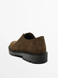 Split suede track sole shoes