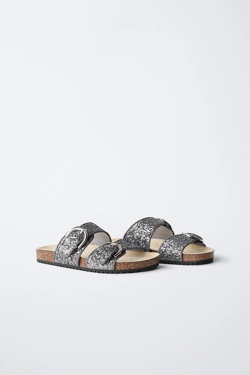 GLITTER BUCKLE SANDALS