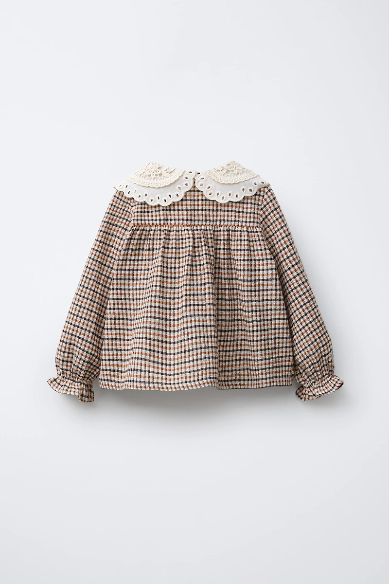 EMBROIDERED COLLAR PLAID SHIRT