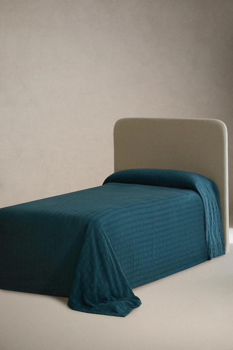 COUVRE-LIT ENFANT TEXTURE RAYURES