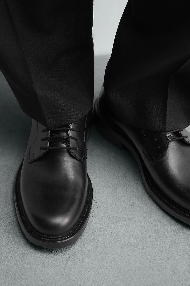 LEATHER DRESS SHOES