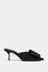 BOW HEELED MULES