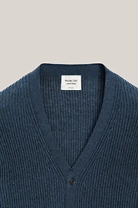 Knit V-neck cardigan - LIMITED EDITION