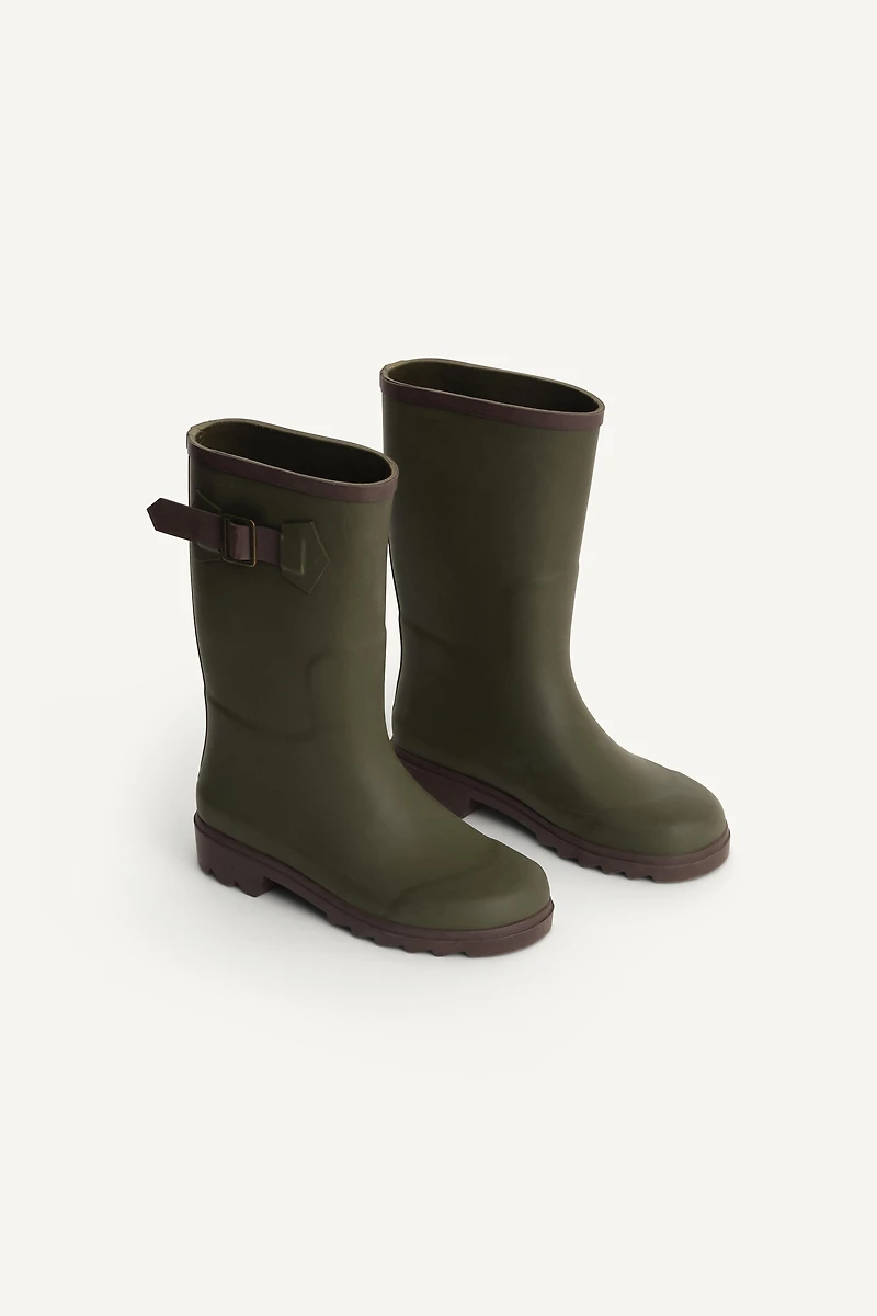 RUBBER RAIN BOOTS LIMITED EDITION