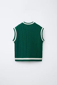 PENN © KNIT VEST
