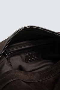 LEATHER TOILETRY BAG