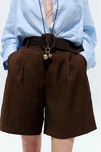 PLEATED BELT SHORTS