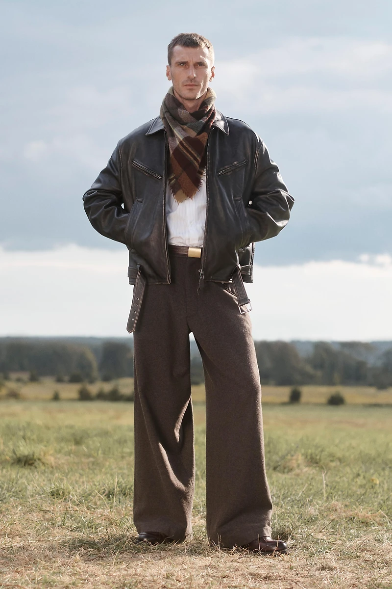 BLOUSON EN CUIR AVEC CEINTURE ÉDITION LIMITÉE