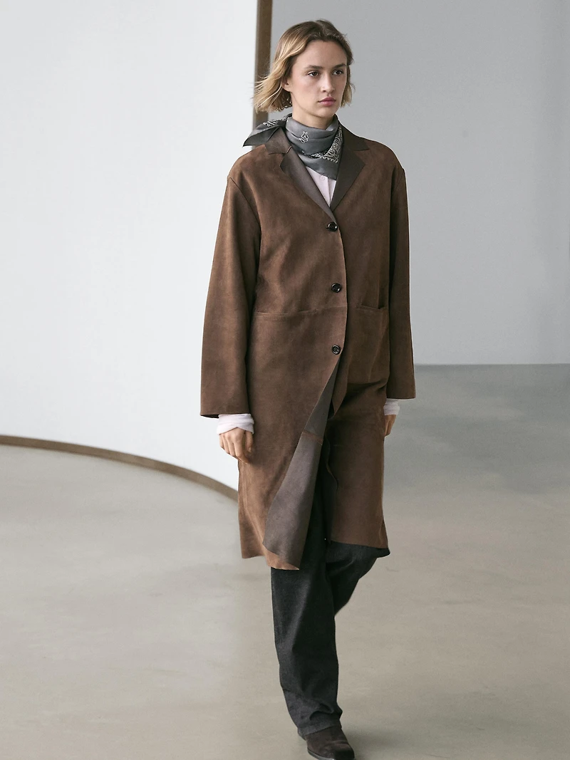 Manteau long en cuir finition daim
