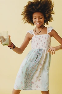 PATCHWORK LACE FLORAL DRESS