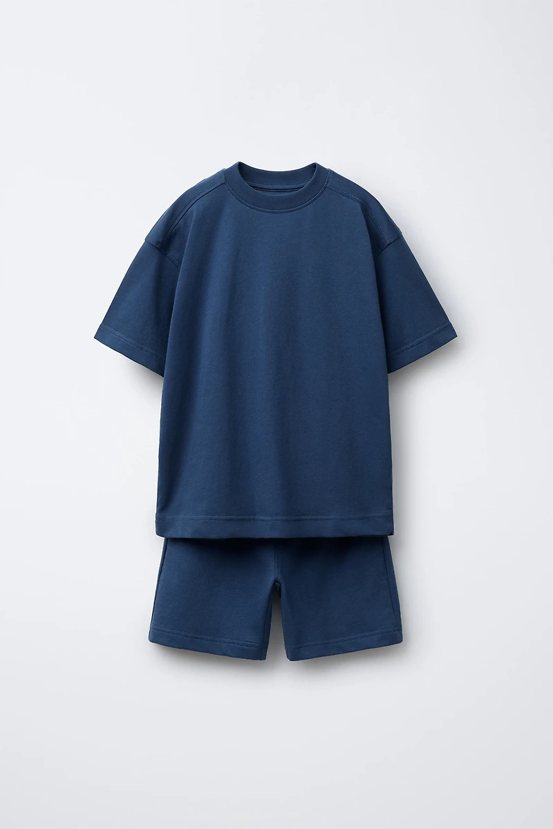 ENSEMBLE T-SHIRT ET BERMUDA MOLLETON BASIQUE