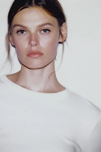 T-SHIRT EN COTON MERCERISÉ