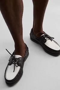 CHAUSSURES BATEAU EN CUIR
