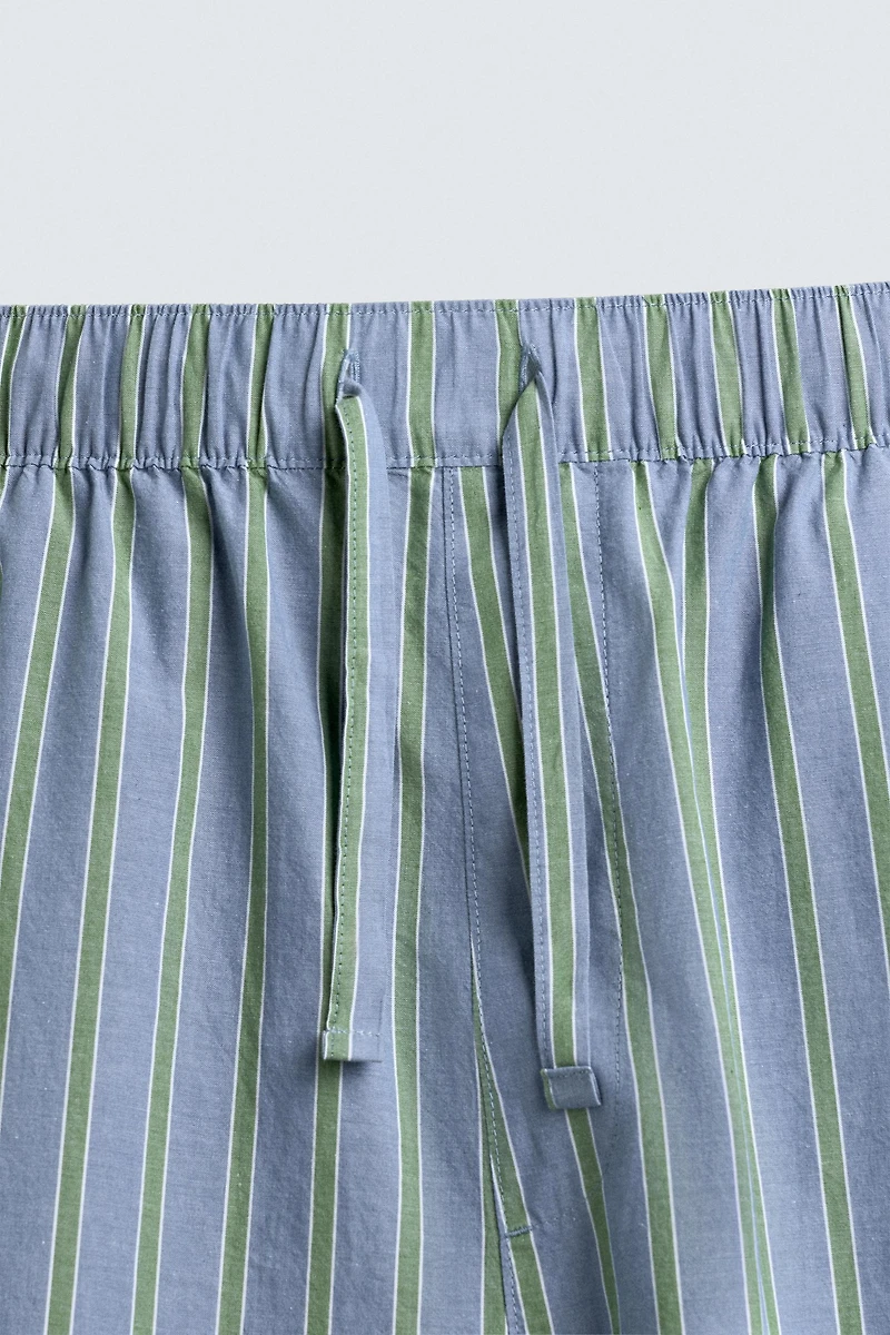 PANTALON OVERSIZE FIT RAYURES