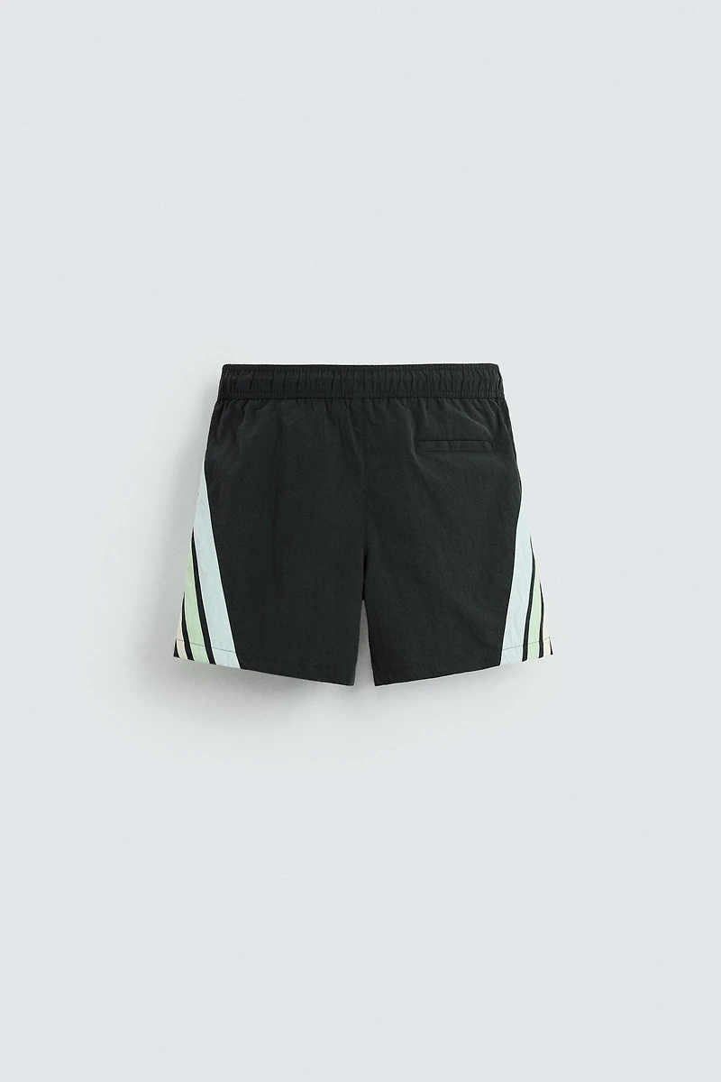 MAILLOT DE BAIN MOYEN BANDES CONTRASTÉES