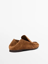 Mocassin souple en croûte de cuir