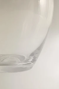 WAVY VASE