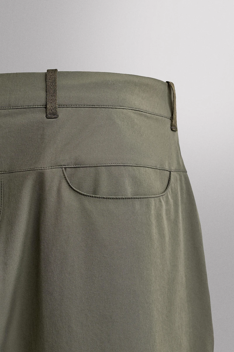 8” CLIMBING SHORTS