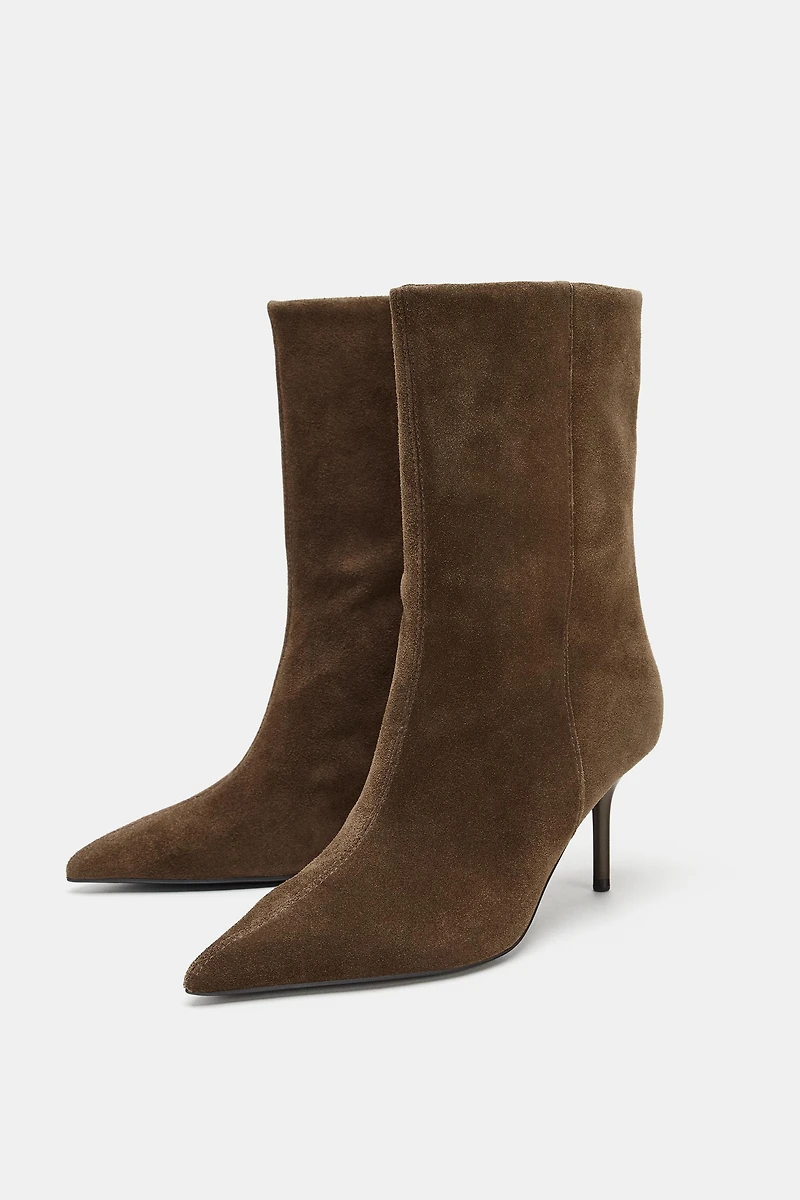 BOTTINES À TALONS EN CUIR