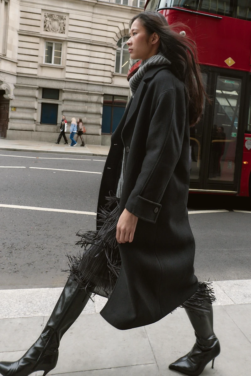 OVERSIZED WOOL COAT WITH CONTRAST CUFF