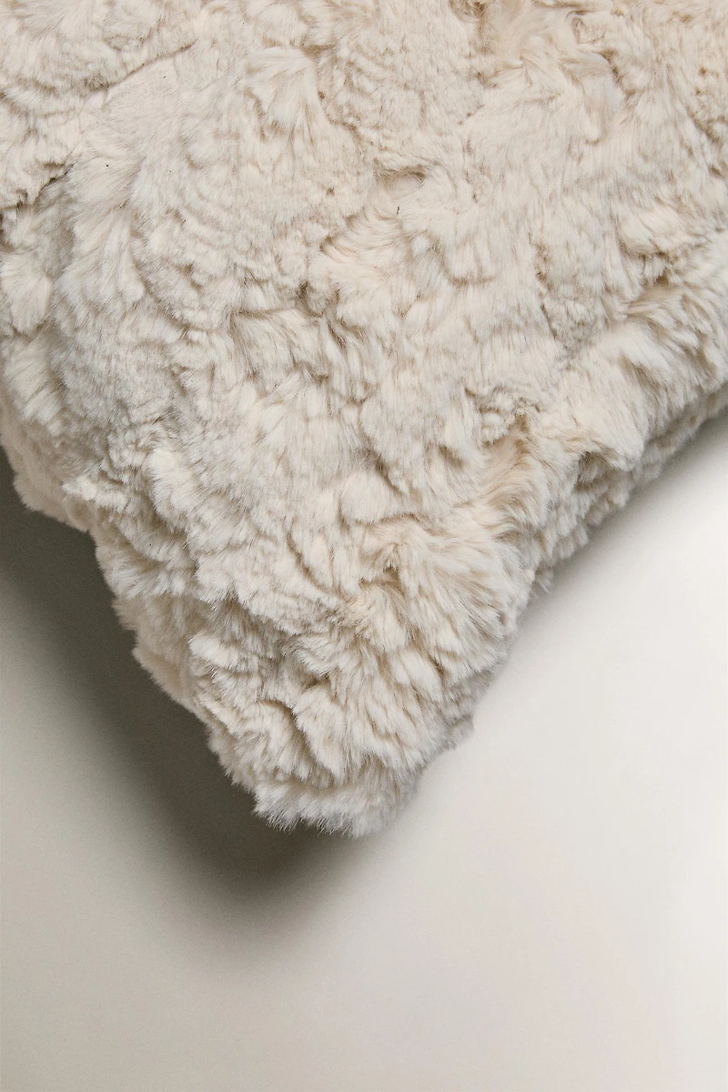 FAUX FUR THROW PILLOW COVER