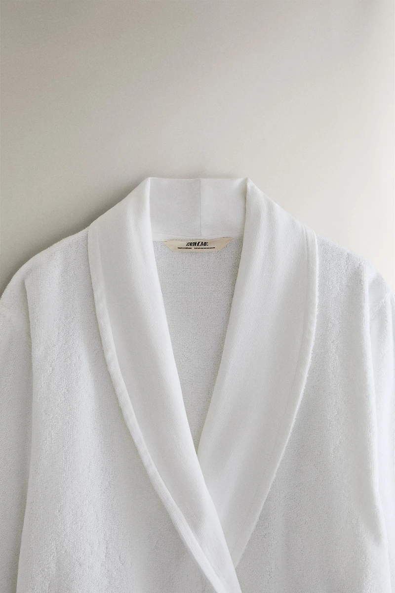 PEIGNOIR COTON TISSU APPLIQUÉ