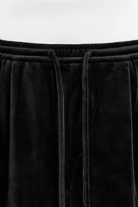 PANTALON COUPE DÉCONTRACTÉE EN VELOURS